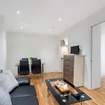 Bermondsey London 3 People Apartment Peaceful